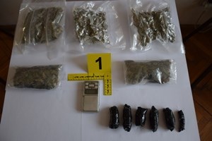 Slika PU_SD/Marihuana i amfetamin.jpg